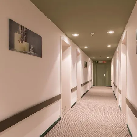 A&o Hotel Antwerpia