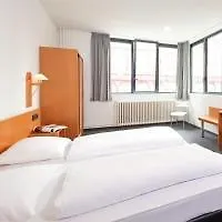 A&o Hotel 2*